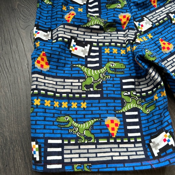 2/$20❤️- PANTS | Kids youth PJ pants and shorts size medium - Picture 6 of 7